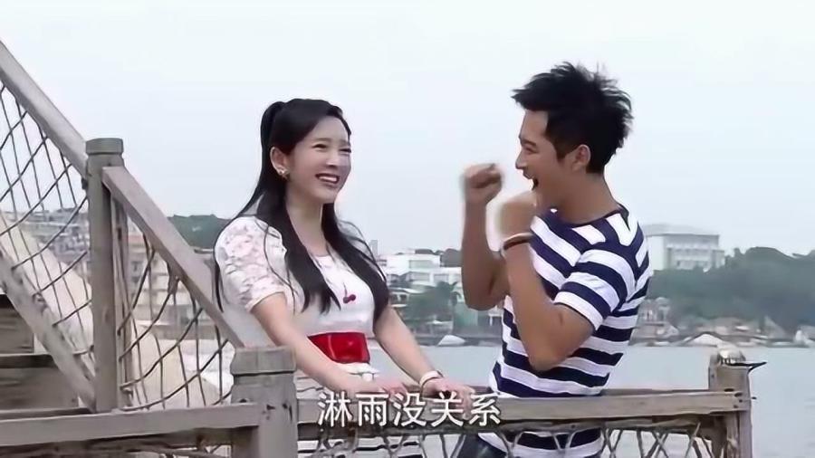 关于严浩翔曝光私生跟车视频一事，你有何看法？游戏画面